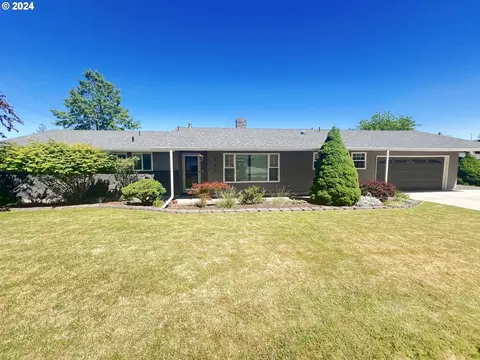 107 Aries Ln, La Grande, OR 97850