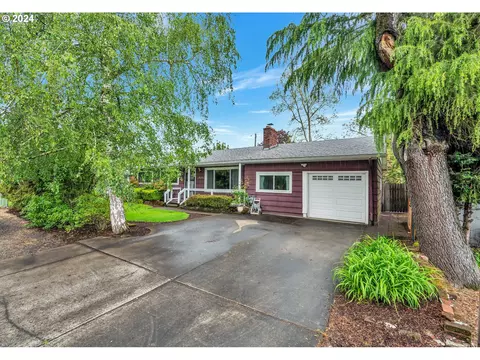 14649 SE Main St, Portland, OR 97233