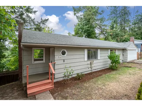 1790 Fair Oaks Way, Salem, OR 97304