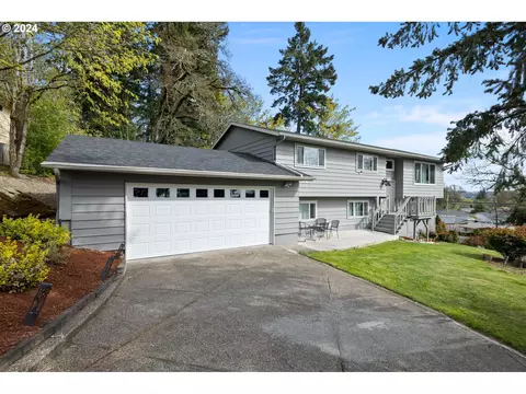 6600 Parkway Dr, Gladstone, OR 97027