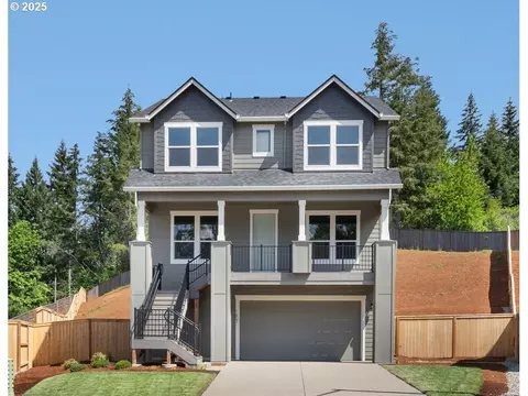 1607 NE Josephine Ct, Estacada, OR 97023