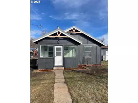 1207 Y Ave, La Grande, OR 97850