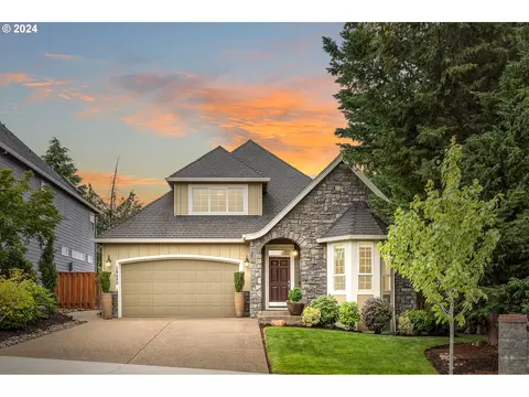 18490 SW Orchard Hill Ln, Sherwood, OR 97140