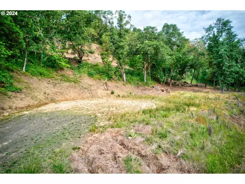 5442 Old Melrose Rd, Roseburg, OR 97471