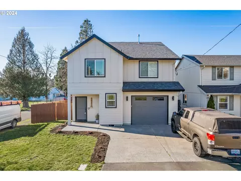 16357 Hiram Ave, Oregon City, OR 97045
