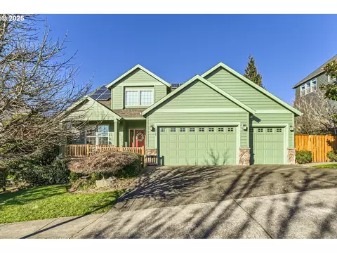 16477 Oaktree Ter, Oregon City, OR 97045