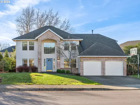 17588 NW Country Dr, Portland, OR 97229