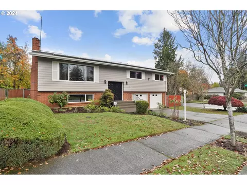 3232 SE 167th Ave, Portland, OR 97236