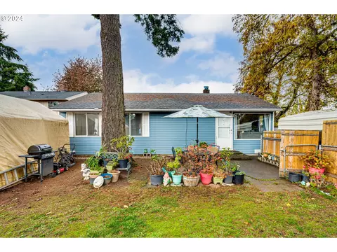 1206 Brandt Rd, Vancouver, WA 98661