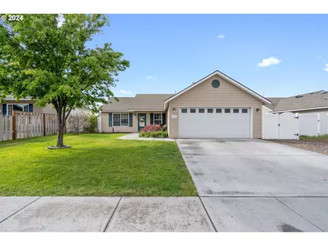 242 Grouse Ct, Hermiston, OR 97838