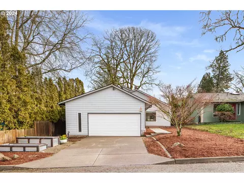10946 SW 65th Ave, Portland, OR 97219