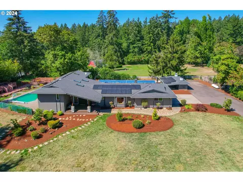 28727 SW Grahams Ferry Rd, Wilsonville, OR 97070