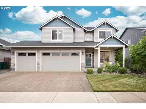 3950 N Bruce Dr, Newberg, OR 97132