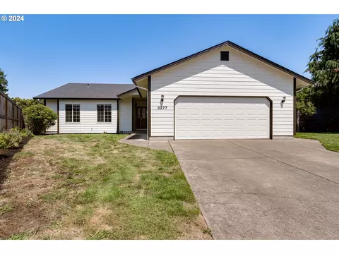 3277 Riverbend Ave, Eugene, OR 97408