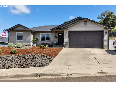 613 Brooks Loop, Sutherlin, OR 97479