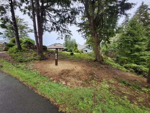 452 Summit View Ln, Gleneden Beach, OR 97388