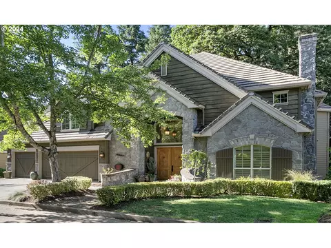 4027 Canal Woods Ct, Lake Oswego, OR 97034