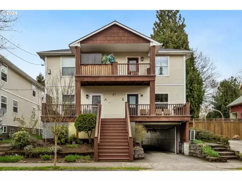 41 NE Tillamook St #C, Portland, OR 97212