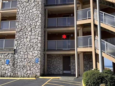 88416 1st Ave #226/228, Florence, OR 97439