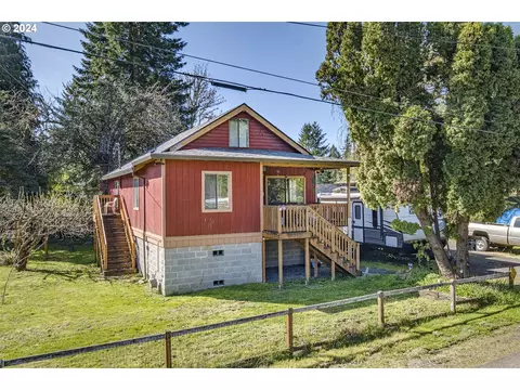 1183 Grove St, Vernonia, OR 97064