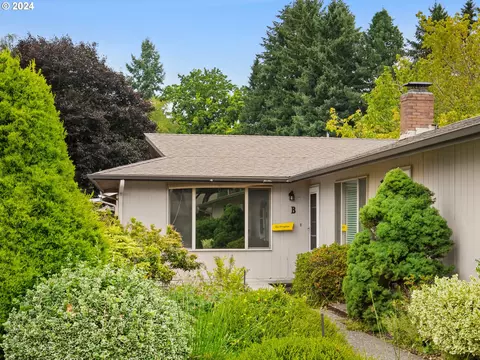 3838 NE 45th St #B, Vancouver, WA 98661