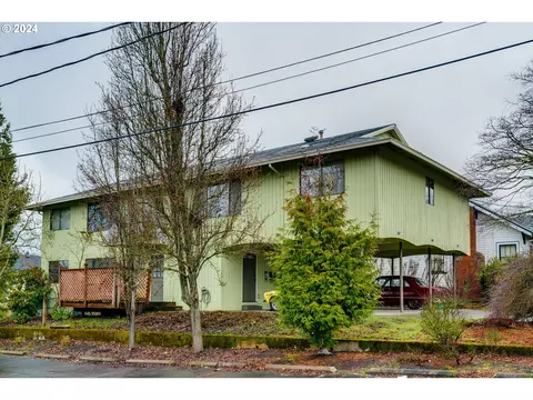 6047 E Burnside St, Portland, OR 97215
