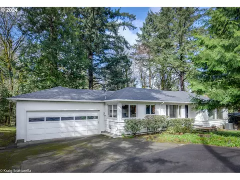 1551 SW Maplecrest Dr, Portland, OR 97219