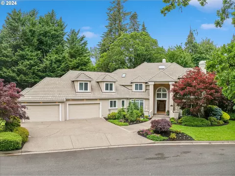 2175 Windham Oaks Ct, West Linn, OR 97068