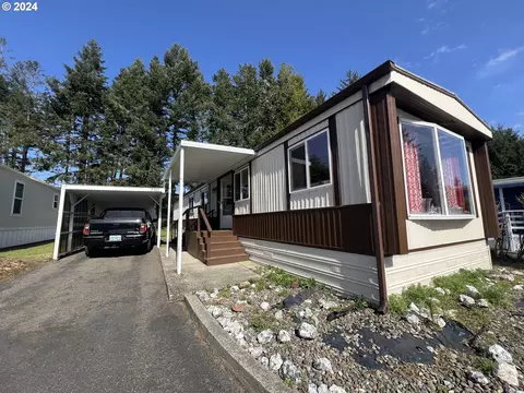 3300 Sandpiper Dr, Coos Bay, OR 97420