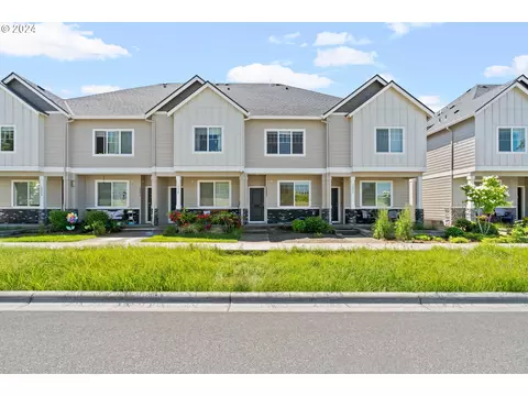 15638 NW Brugger Rd, Portland, OR 97229
