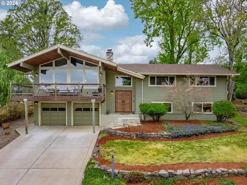 1493 35th Ave, Salem, OR 97304