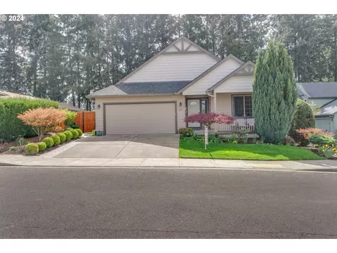 240 W Emma Ln, Newberg, OR 97132