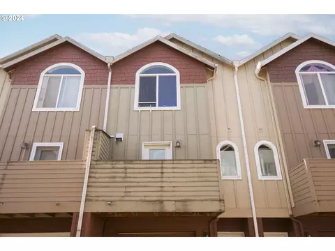 2512 SE 87th Ave, Portland, OR 97266