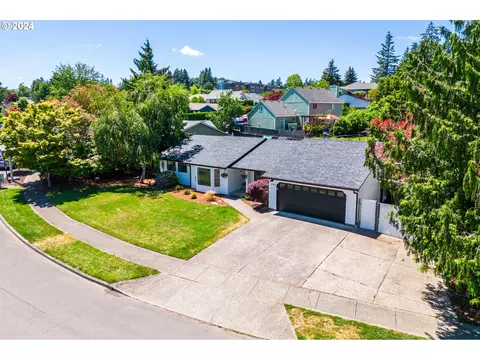 2043 Tanager Ave, Salem, OR 97304