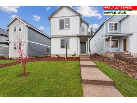 611 Nichols Ln, Woodburn, OR 97071