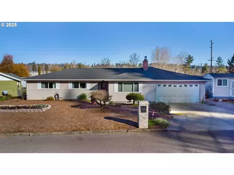 17798 SE Paradise Dr, Milwaukie, OR 97267