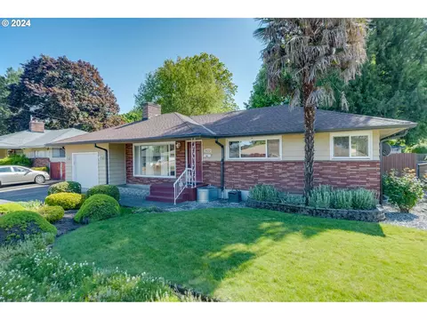 9822 SE 36th Ave, Milwaukie, OR 97222