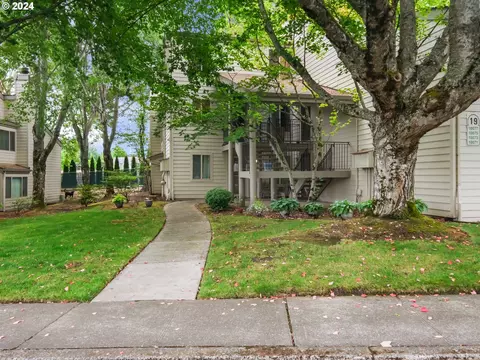 10075 SW Trapper Ter, Beaverton, OR 97008