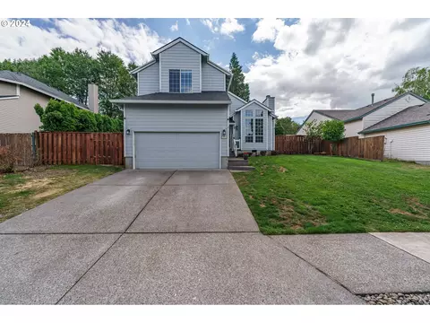 1480 SW 12th St, Troutdale, OR 97060