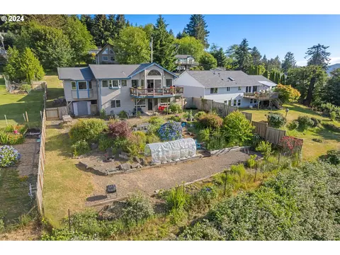 14160 Campground St, Cloverdale, OR 97112