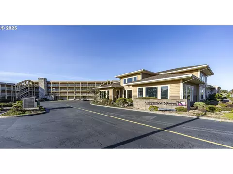 88416 1st Ave #336, Florence, OR 97439