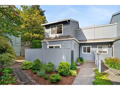 14635 SW 106th Ave, Portland, OR 97224