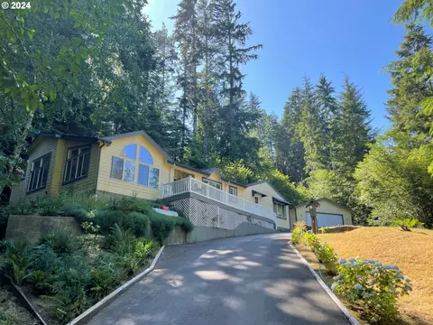 89400 Levage Dr, Florence, OR 97439 photo 1