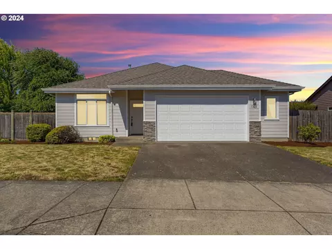 5216 Deer Run St, Albany, OR 97321