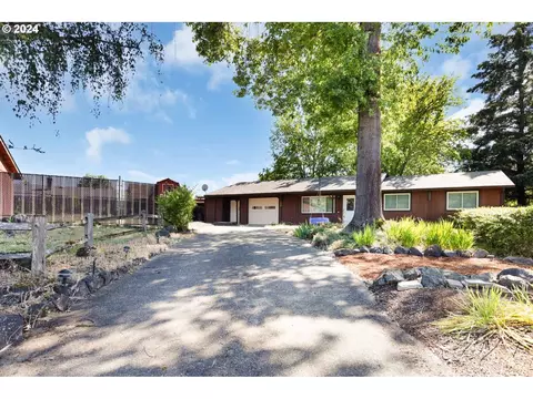 159 Bradley Ct, Roseburg, OR 97470