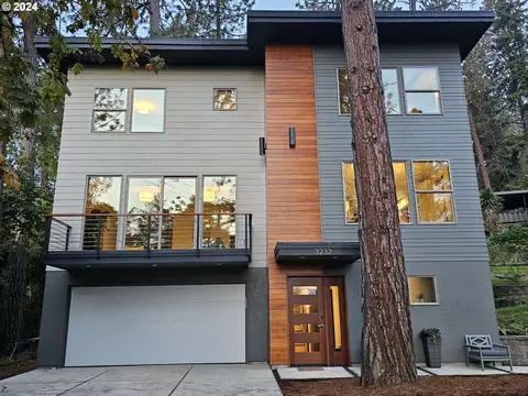 3232 Portland St, Eugene, OR 97405