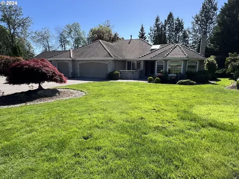 2177 SE Douglas Pl, Gresham, OR 97080