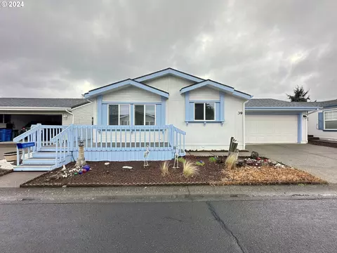 16500 SE 1st St #39, Vancouver, WA 98684