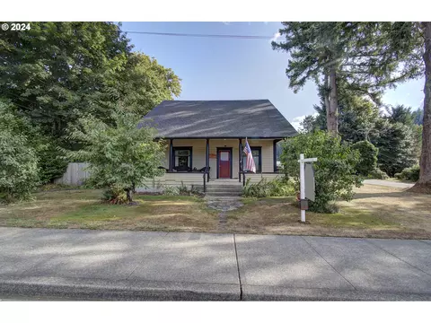 511 W Yacolt Rd, Yacolt, WA 98675
