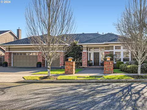 16790 NW Firestone Ct, Beaverton, OR 97006
